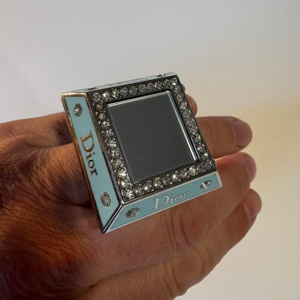 Christian Dior Princess Ring - Picture 2 of 3